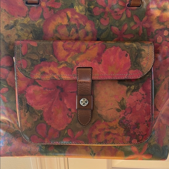 Patricia Nash Red and Brown Floral Tote Bag - Picture 3 of 13
